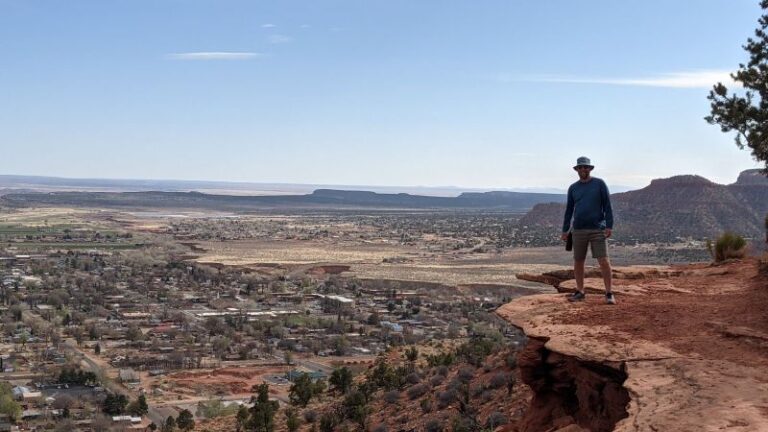 Kanab UT KHill Hiking Trail Justin on ledge